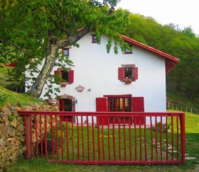 Chambre d'hôte 'Idiartekoborda' à Saint etienne de baigorry