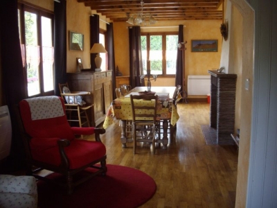 Maison / Villa 'Gite du lac' à Doucier