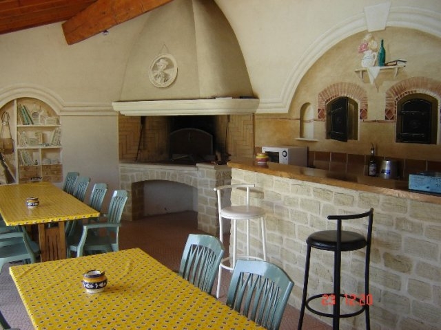 Chambre d'hôte 'Le mas de l'amandier' à Saint saturnin les avignon