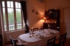 Chambre d'hôte/ table d hote 'Bon chez nous' à St.amand jartoudeix