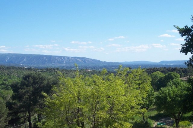 Gîte de séjour 'La ribelle en provence - lou recati' à Saumane-de-vaucluse