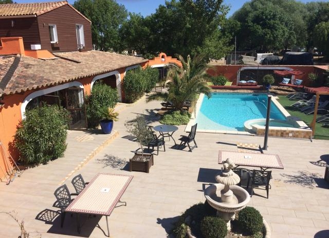 Chambre d'hôte et Gîte 'Le patio 34' à Lavérune