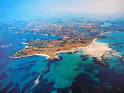 Maison / Villa 'L'aberwrach, maison vue mer les pieds dans l'eau' en Bretagne