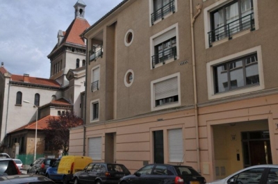 Studio / Appartement 'Gîte de ville lyon croix rousse ' à Montagny