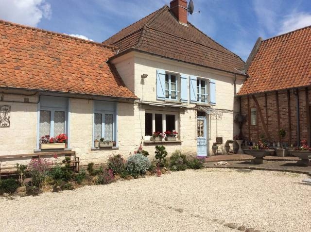 Chambre d'hôte et gîte d'étape 'La ferme des 2 tilleuls' à Amettes