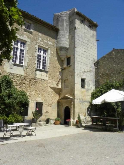 Chambre d'hôte 'Chateau petit sonnailler' dans les Bouches du Rhone