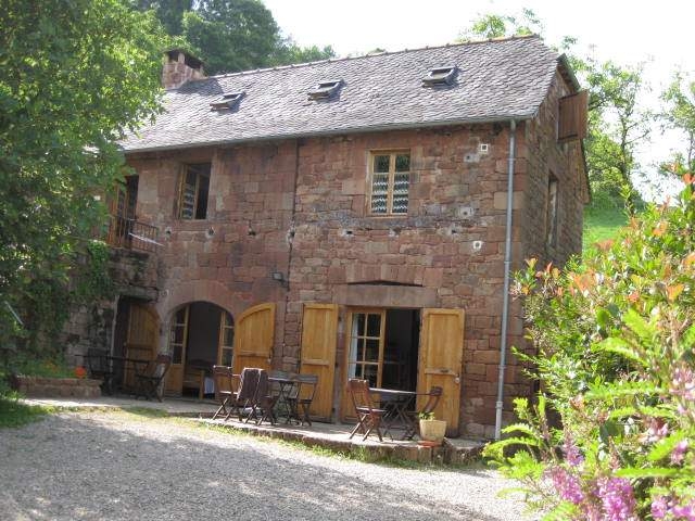 Gîte de séjour 'Gites & chambres chez des vignerons aux portes de conques' à Nauviale