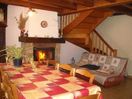 Gîte rural 'Gite "les jonquilles" au calme sur l'aubrac en lozère' à Saint pierre de nogaret