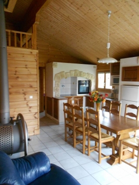 Gîte de séjour 'Les Chalets à la Ferme' à 39300