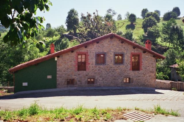 Casa de Aldea nº 862 'La cortedel rondiellu' à Cangas de onís