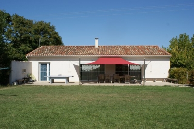 Gîte pour 8 personnes agréé tous handicaps 'La Grange gîte 4 étoiles de plain-pied pour 8 personnes ' en Charente Maritime