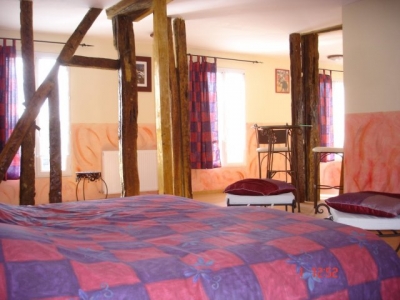 Chambres et table d'hôtes et gîte 'Le domaine du passage' à Cazeneuve