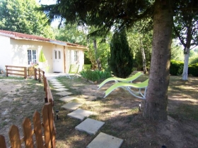 Maison 'Les 2 siamois' à Lapeyrouse