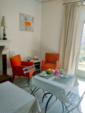 Maison d'hôtes B&B 'Face au lavoir' à Methamis