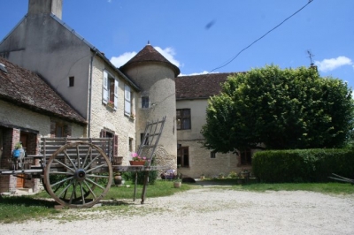 5 Chambres d'Hôtes & 1 Gîte 'Le prieuré de fouchères' en Champagne Ardennes