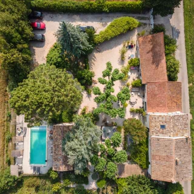 Chambres et une Suite Famille. 'Les intérieurs d'angèle ' en Provence Alpes Cote d'Azur