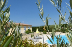 Gîte maison individuelle  'Gîte la maison de Mélanie' à Saint saturnin les apt