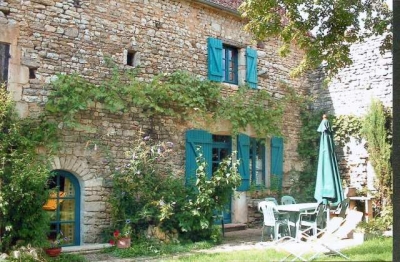 'Le tilleul' dans l' Yonne
