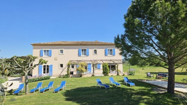 Chambres et table d'hôtes 3 épis 'La Ramade' à Tulette
