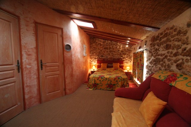 'Domaine de saint-amour' à Trans-en-provence