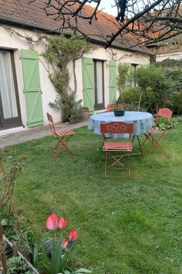 + micro ondes, plaque chauffante, frigo, bouilloire et cafetière électrique 'Chambre d'hôtes ' dans la Somme