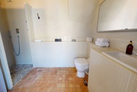 Maison d'Hôtes 'Le Prieuré la Madelène' à Malaucene