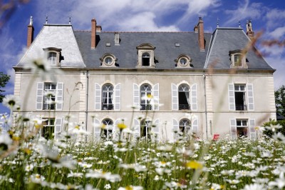 Petit château  'Château de vaux morvan' en Saone et Loire