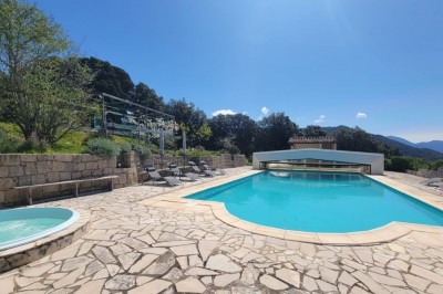 'Domaine cardu' en Corse