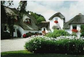 Chambre d'hôte 'A LA CHAUMIERE - chambres d'hôtes de charme' à Groffliers