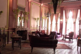Château 'Palazzio de digoine' à Bourg st andeol