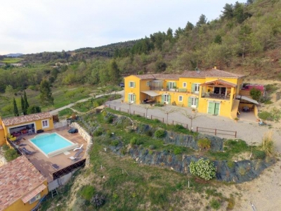 Chambre d'hôte 'Le Gabian' dans les Alpes de Haute Provence