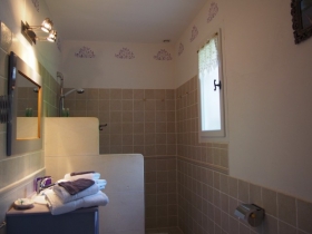 Chambre et Suites de charme 'Le clos des lavandes' à Lacoste