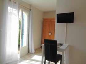 Chambre et Suites de charme 'Le clos des lavandes' à Lacoste