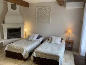 Chambre et Suites de charme 'Le clos des lavandes' à Lacoste