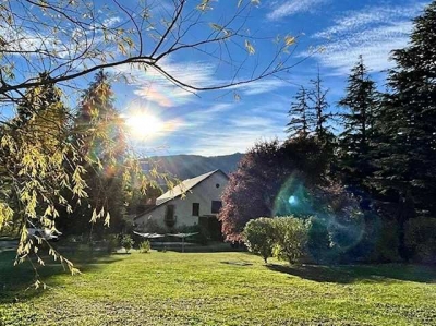 Chambre d'hôte et Tentes 'La  Source' dans les Hautes Alpes