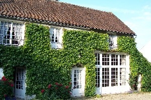 Gîte de séjour 'La Gâtinaise - DEMEURE Le gué des filles ACCUEIL CAVALIER / séjour remise en forme' à Chevannes