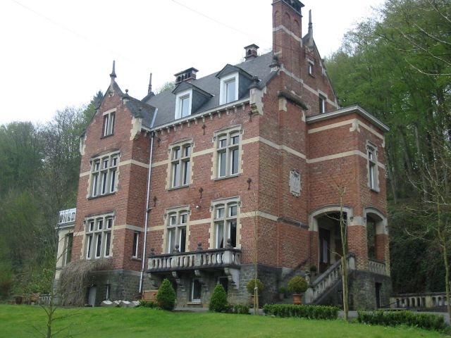 Gîte citadin 'New-castle suite manoir , spa belgium' à Spa
