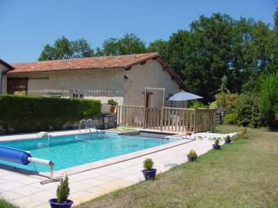 Gîte rural 'Propriété de rom-fort' en Poitou Charentes